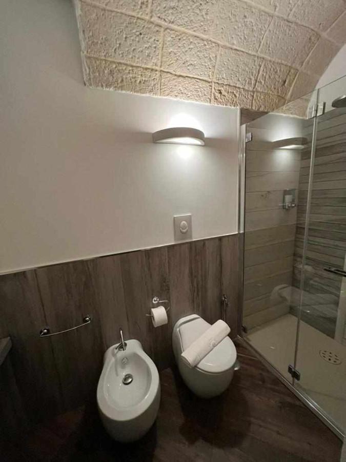 Al Centro Exclusive Apartment Brindisi Luaran gambar