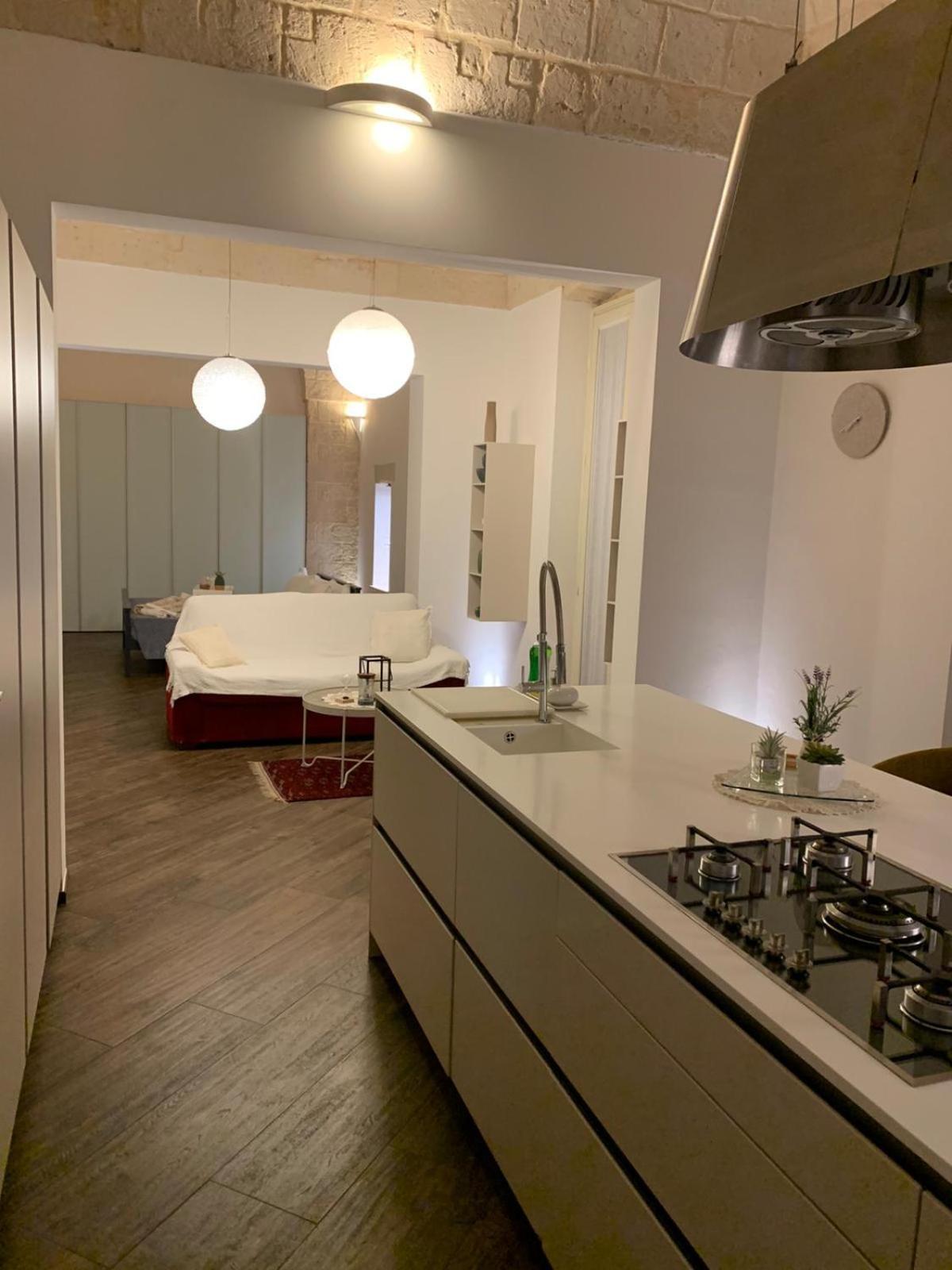 Al Centro Exclusive Apartment Brindisi Luaran gambar